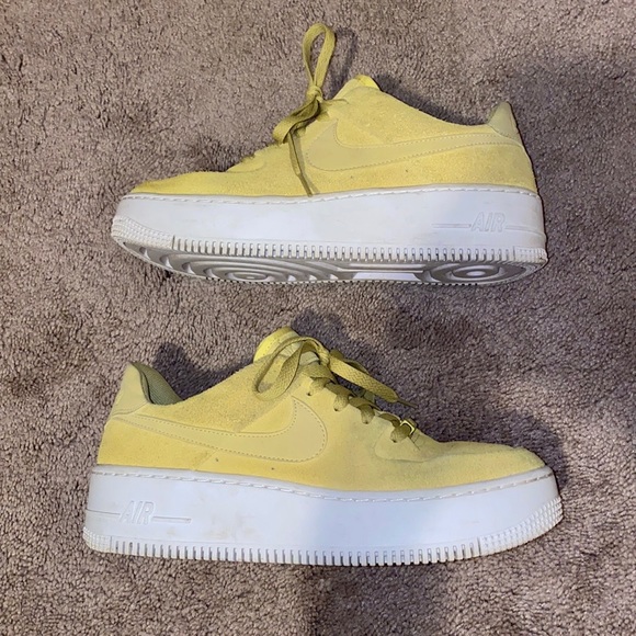 Nike Shoes - Nike Air Force 1, size 9